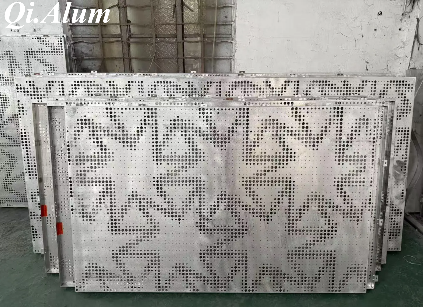 Custom Hole Aluminum Perforated Panel