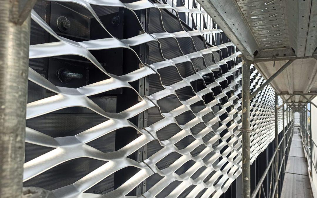 Silver Aluminum Expanded Metal Mesh Exterior Screens